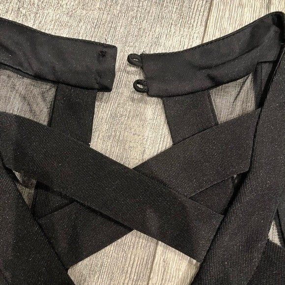 Crystal Doll Size 3 Women’s black blue and white maxi dress with zipper and clip - Picture 3 of 5